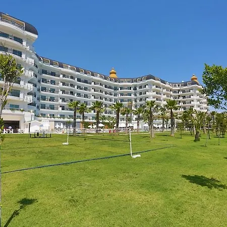 Ξενοδοχείο με διαμερίσματα Heaven Beach Apart 2*